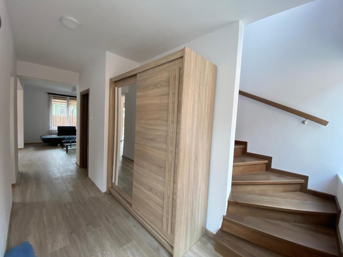 Fenyo Apartman House Ii. Odorheiu Secuiesc Exteriör bild