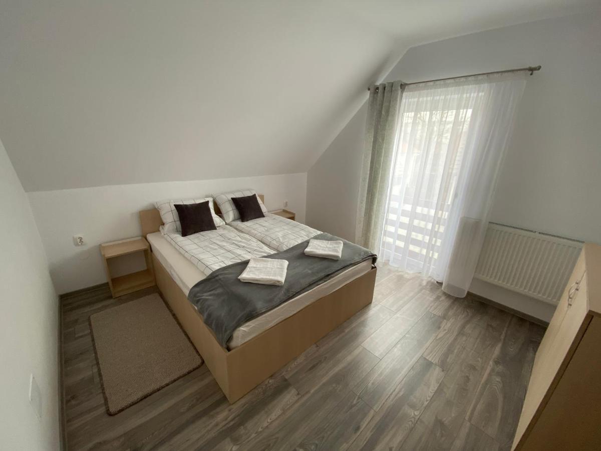 Fenyo Apartman House Ii. Odorheiu Secuiesc Exteriör bild