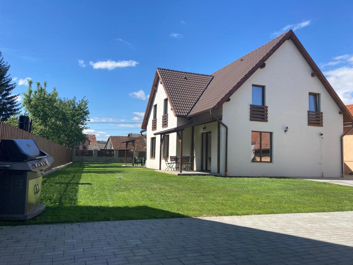 Fenyo Apartman House Ii. Odorheiu Secuiesc Exteriör bild